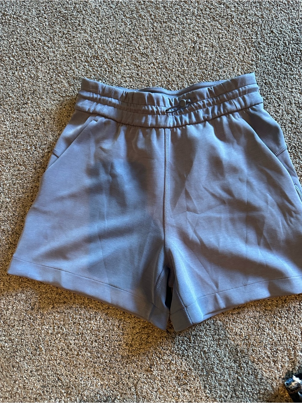 Lululemon Lululemon Softstreme High-Rise Short 4" - Picture 7 of 10